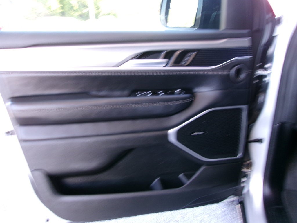 2025 Jeep Wagoneer Series II
