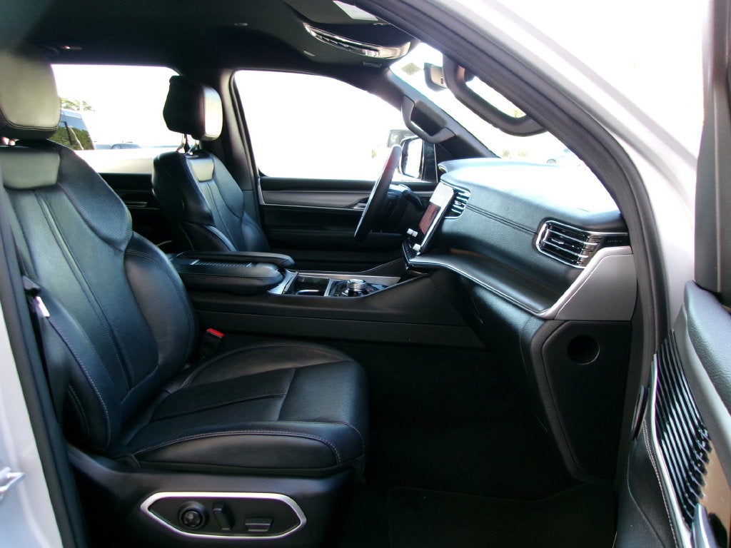 2025 Jeep Wagoneer Series II