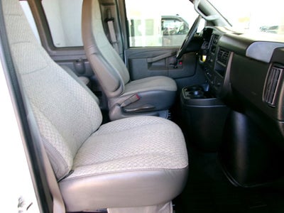 2024 Chevrolet Express 3500 LT Passenger
