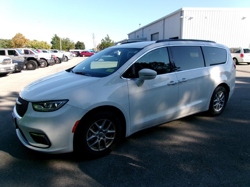 2022 Chrysler Pacifica Touring L