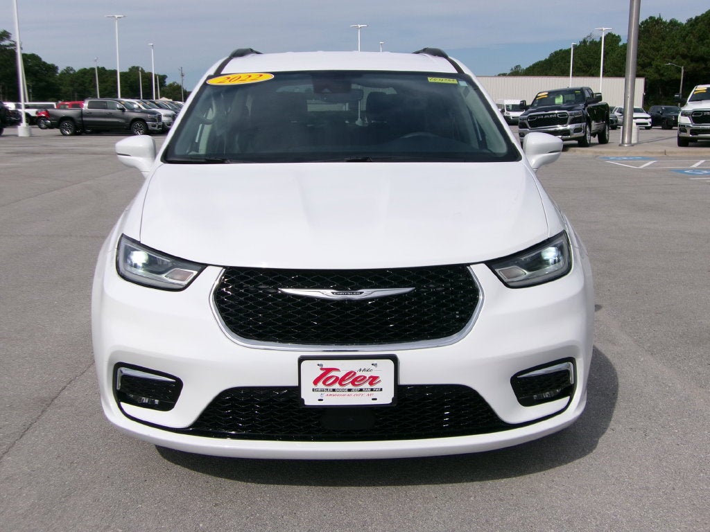 2022 Chrysler Pacifica Touring L