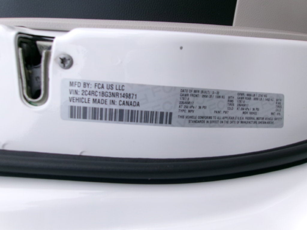 2022 Chrysler Pacifica Touring L