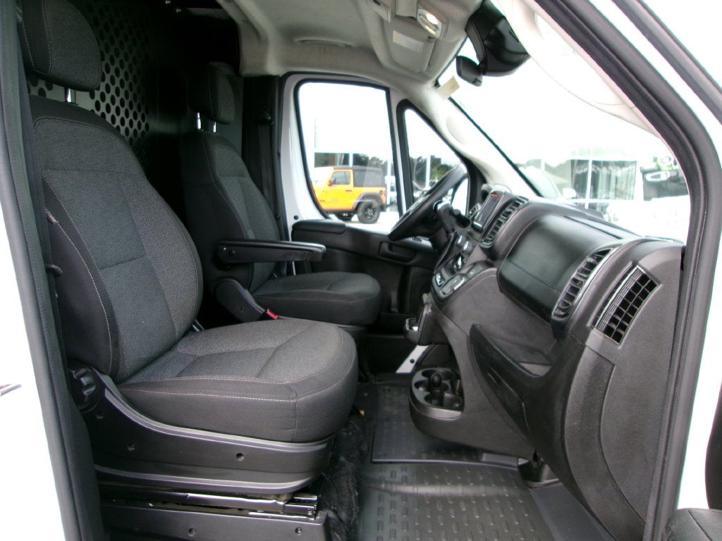 2025 RAM ProMaster 2500 Base