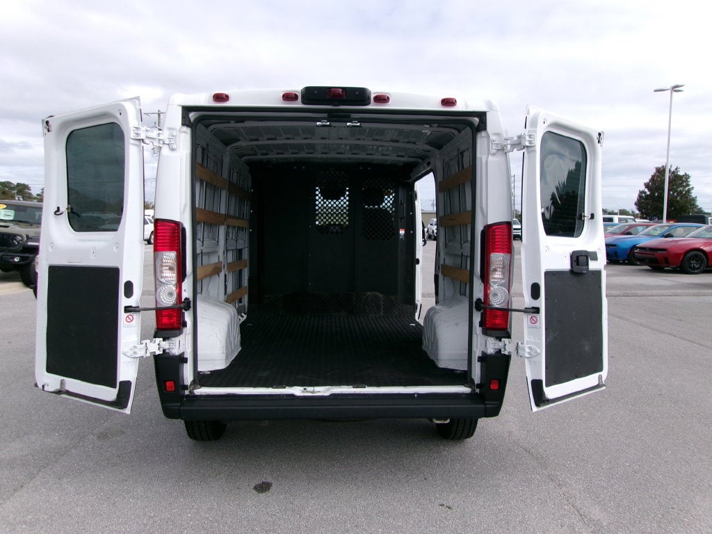 2025 RAM ProMaster 2500 Base