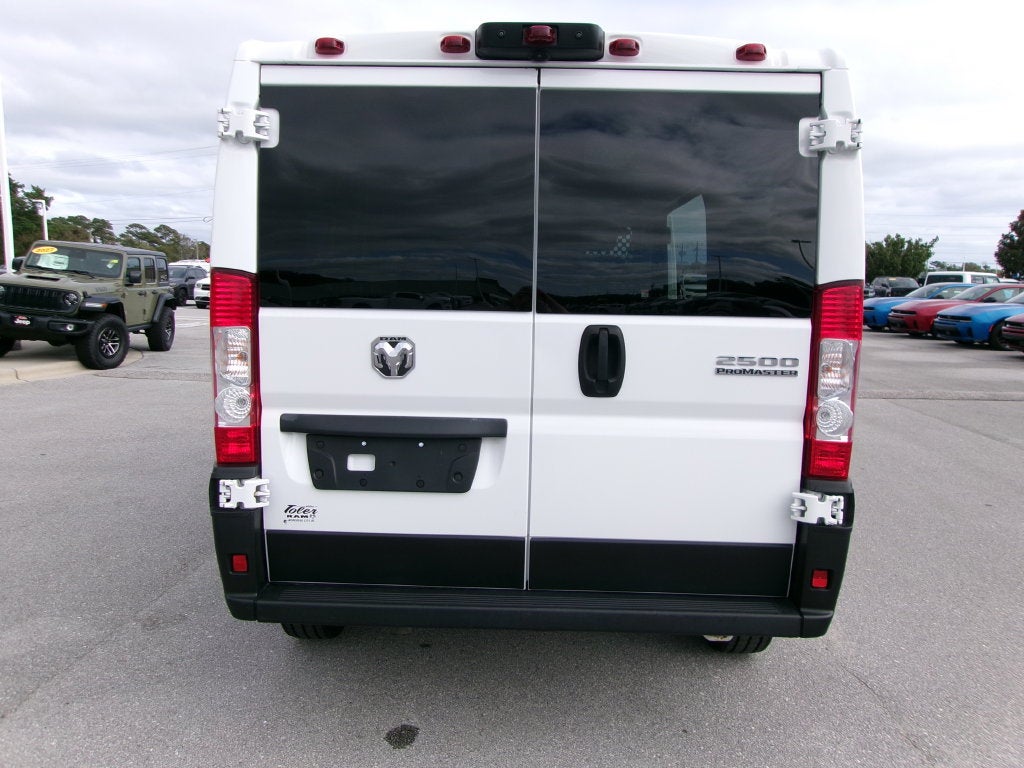 2025 RAM ProMaster 2500 Base
