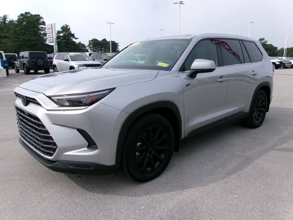 2025 Toyota Grand Highlander XLE