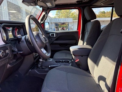 2025 Jeep Wrangler Sahara
