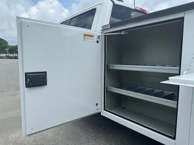 2024 Ford Chassis Cab F-350® XL