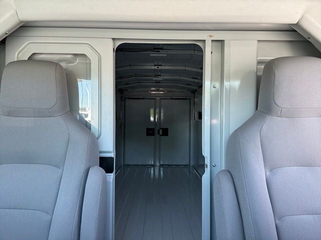 2025 Ford Econoline Cutaway E-350 SRW