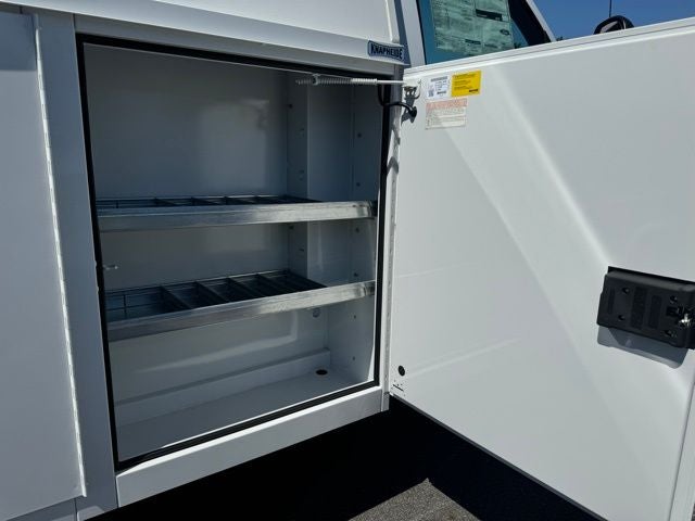 2025 Ford Econoline Cutaway E-350 SRW