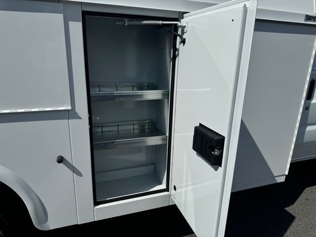 2025 Ford Econoline Cutaway E-350 SRW