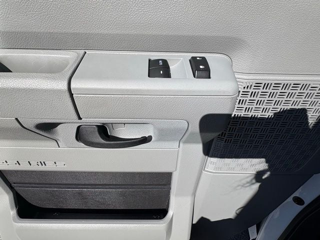 2025 Ford Econoline Cutaway E-350 SRW