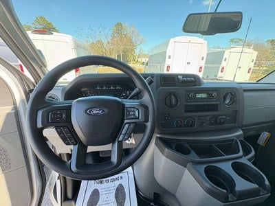 2025 Ford Econoline Cutaway E-350 SRW