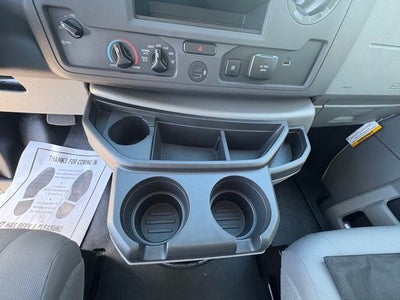 2025 Ford Econoline Cutaway E-350 SRW