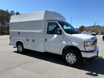 2025 Ford Econoline Cutaway E-350 SRW