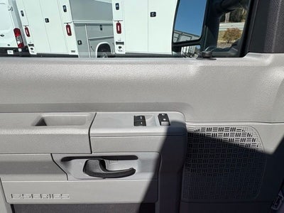 2025 Ford Econoline Cutaway E-350 SRW