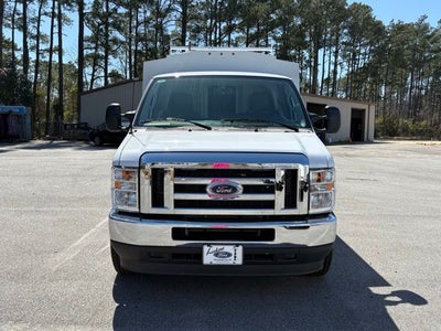 2025 Ford Econoline Cutaway E-350 SRW