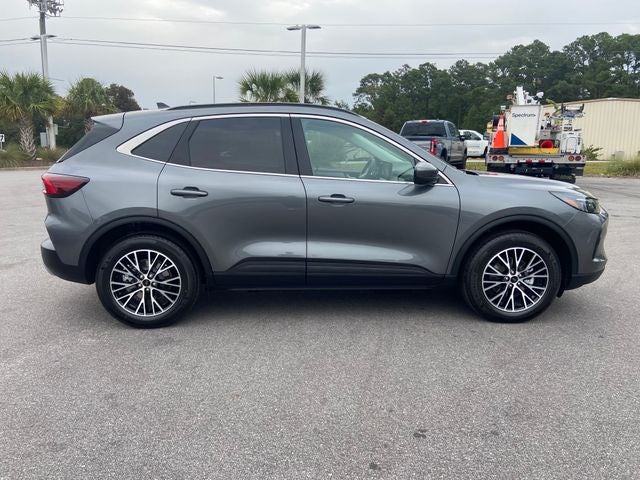 2025 Ford Escape Plug-in Hybrid