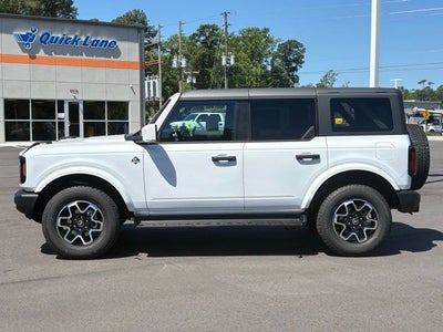 2026 Ford Bronco Outer Banks®