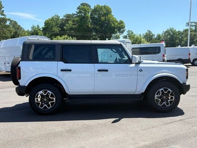 2026 Ford Bronco Outer Banks®