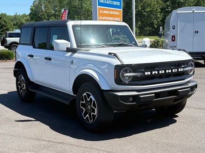 2026 Ford Bronco Outer Banks®