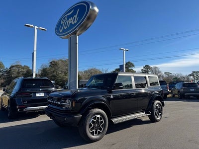 2025 Ford Bronco Outer Banks®