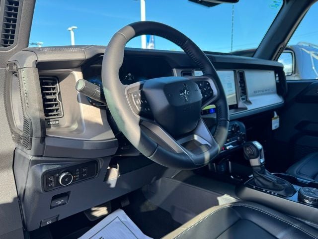 2025 Ford Bronco Outer Banks®