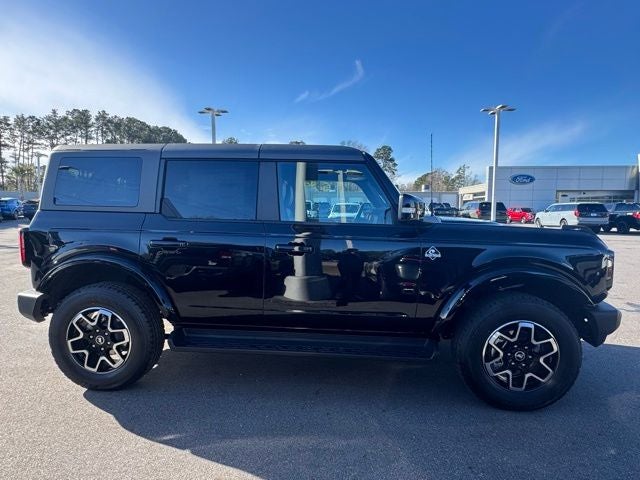2025 Ford Bronco Outer Banks®