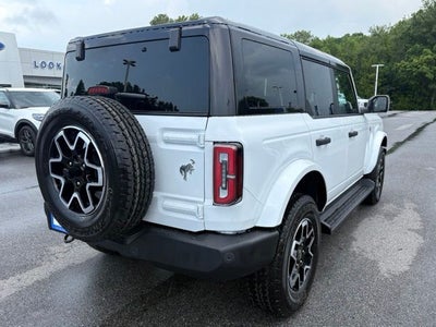 2026 Ford Bronco Outer Banks®