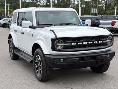 2026 Ford Bronco Outer Banks®