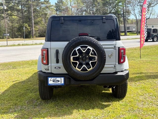 2026 Ford Bronco Outer Banks®