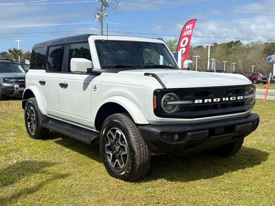2026 Ford Bronco Outer Banks®