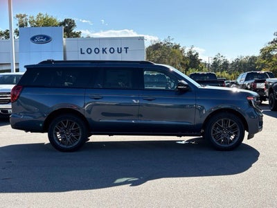 2027 Ford Expedition MAX Platinum