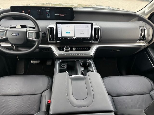 2026 Ford Expedition MAX Platinum®