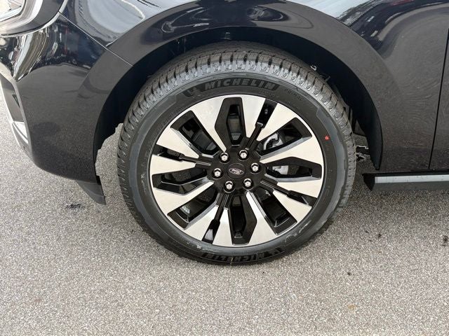 2026 Ford Expedition MAX Platinum®
