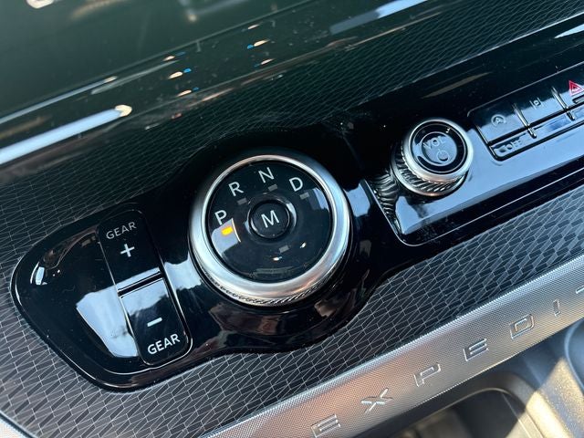 2026 Ford Expedition MAX Platinum®