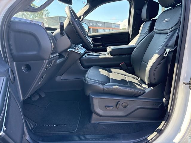 2026 Ford Expedition MAX Platinum®