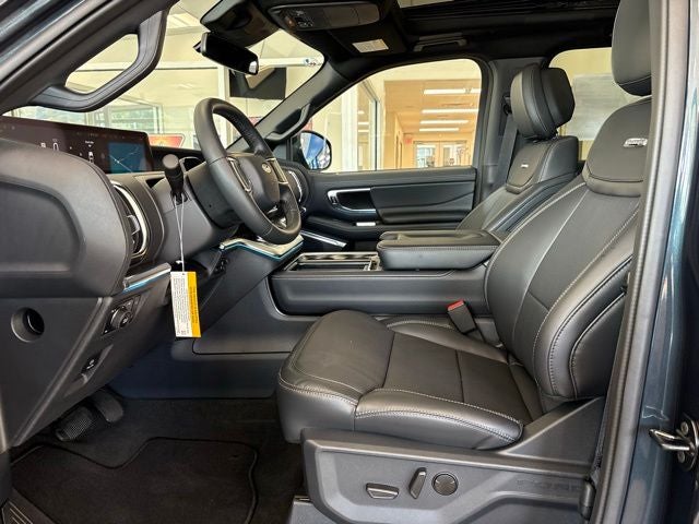 2026 Ford Expedition MAX Platinum®