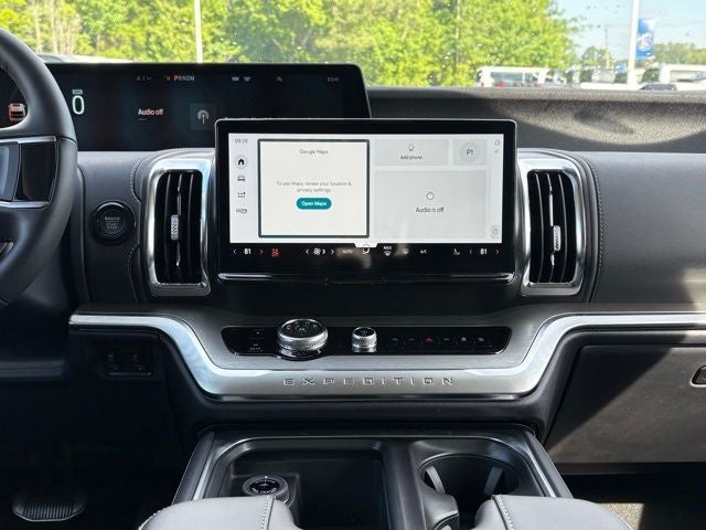 2026 Ford Expedition Platinum®