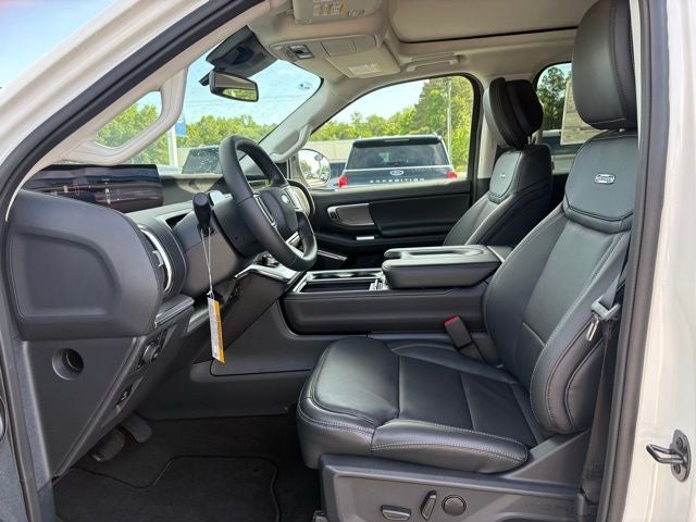 2026 Ford Expedition Platinum®