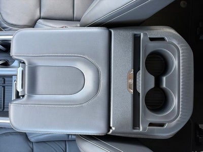 2026 Ford Expedition Platinum®