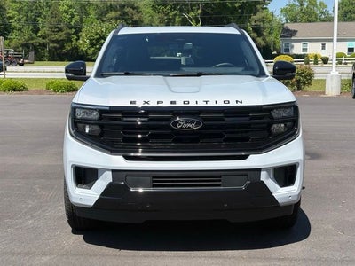2026 Ford Expedition Platinum®