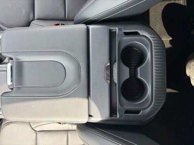 2026 Ford Expedition Platinum®