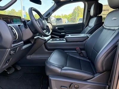 2026 Ford Expedition Platinum®