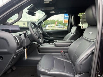 2026 Ford Expedition Platinum®