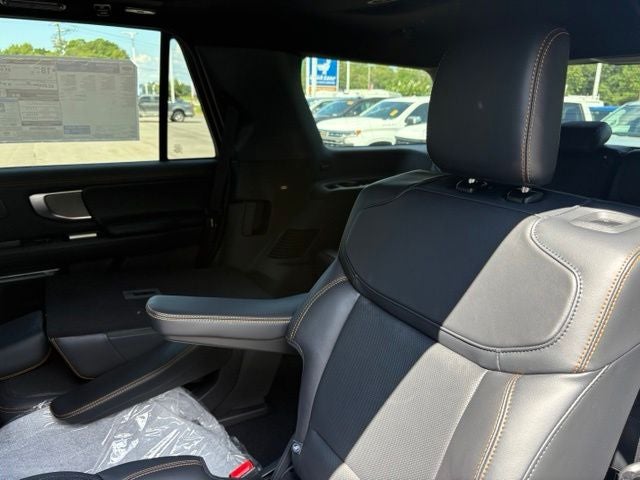 2027 Ford Expedition Tremor®