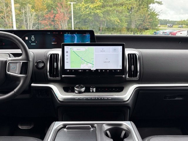 2027 Ford Expedition Tremor®
