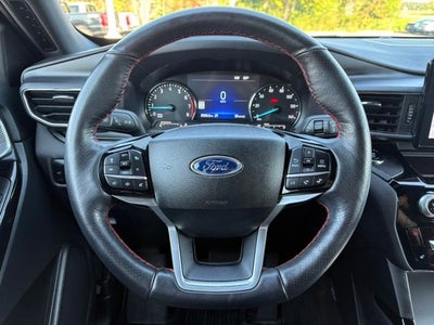 2024 Ford Explorer ST-Line
