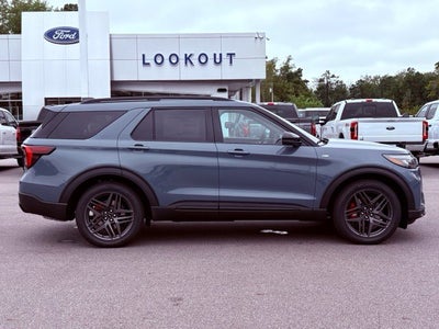 2027 Ford Explorer ST-Line