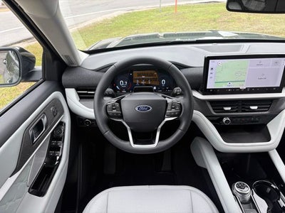 2026 Ford Explorer Platinum™
